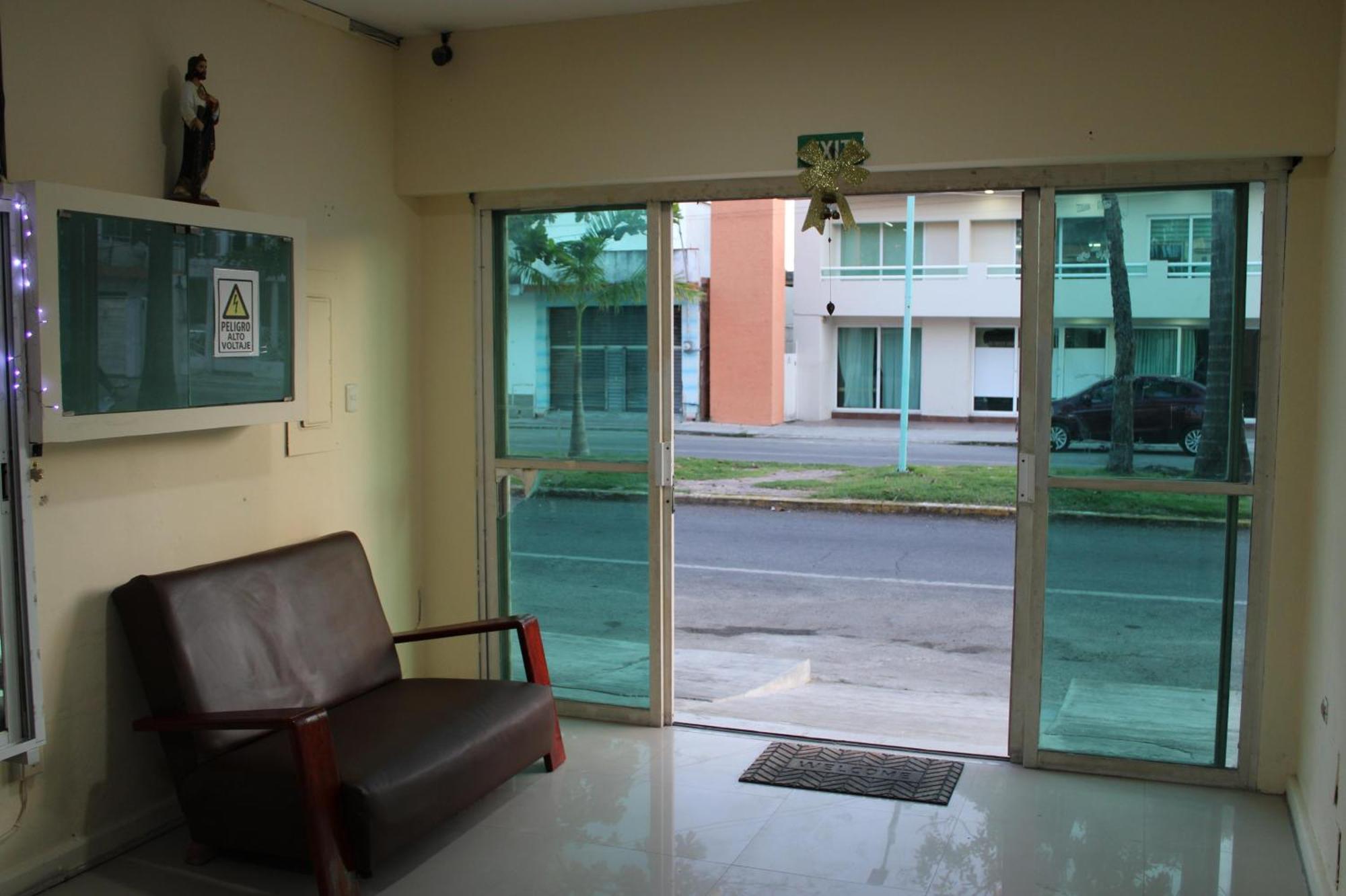 Oyo Hotel Colibri Chetumal Exterior photo