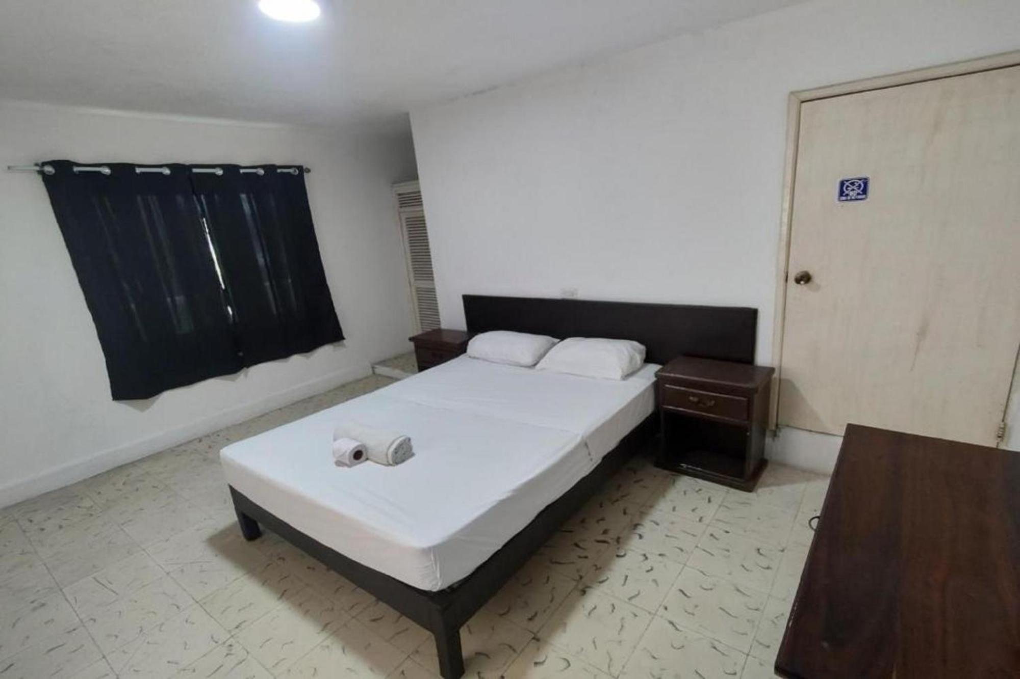 Oyo Hotel Colibri Chetumal Exterior photo